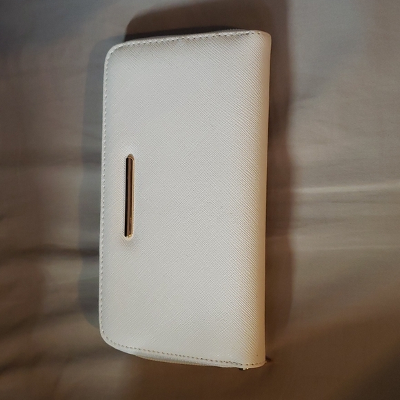 Handbags - New crisp white wallet